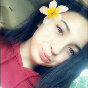 Meet your Posher, Carlie